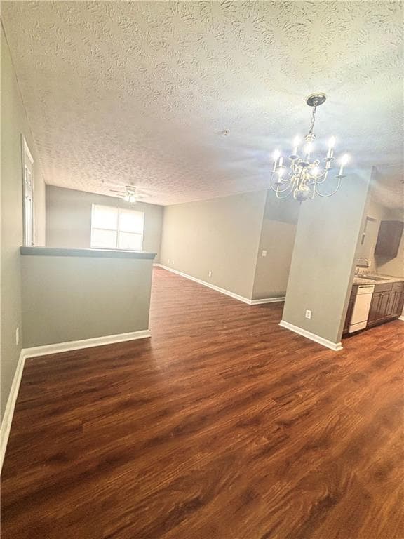 3 bedroom, 2 bathroom, 1,202 sq ft townhouse for sale at 3101 Par Three Way, Lithonia, GA 30038 — photo 6