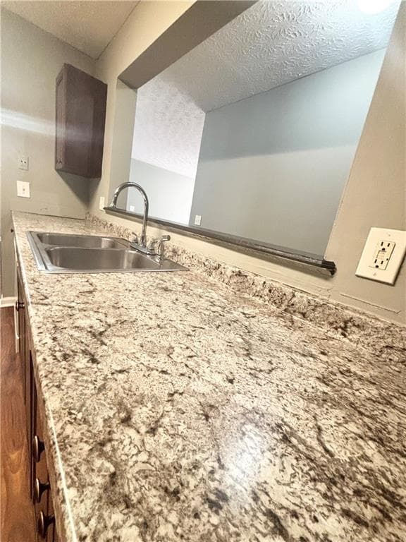 3 bedroom, 2 bathroom, 1,202 sq ft townhouse for sale at 3101 Par Three Way, Lithonia, GA 30038 — photo 8