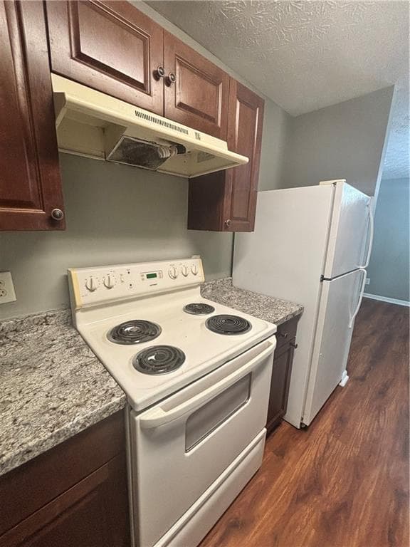 3 bedroom, 2 bathroom, 1,202 sq ft townhouse for sale at 3101 Par Three Way, Lithonia, GA 30038 — photo 10