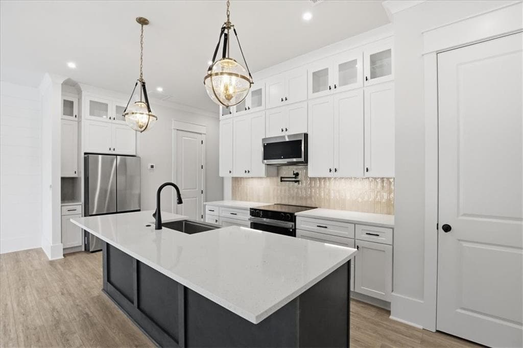 3 bedroom, 3 bathroom, 1,870 sq ft townhouse for sale at 291 Orchid Street, Braselton, GA 30517