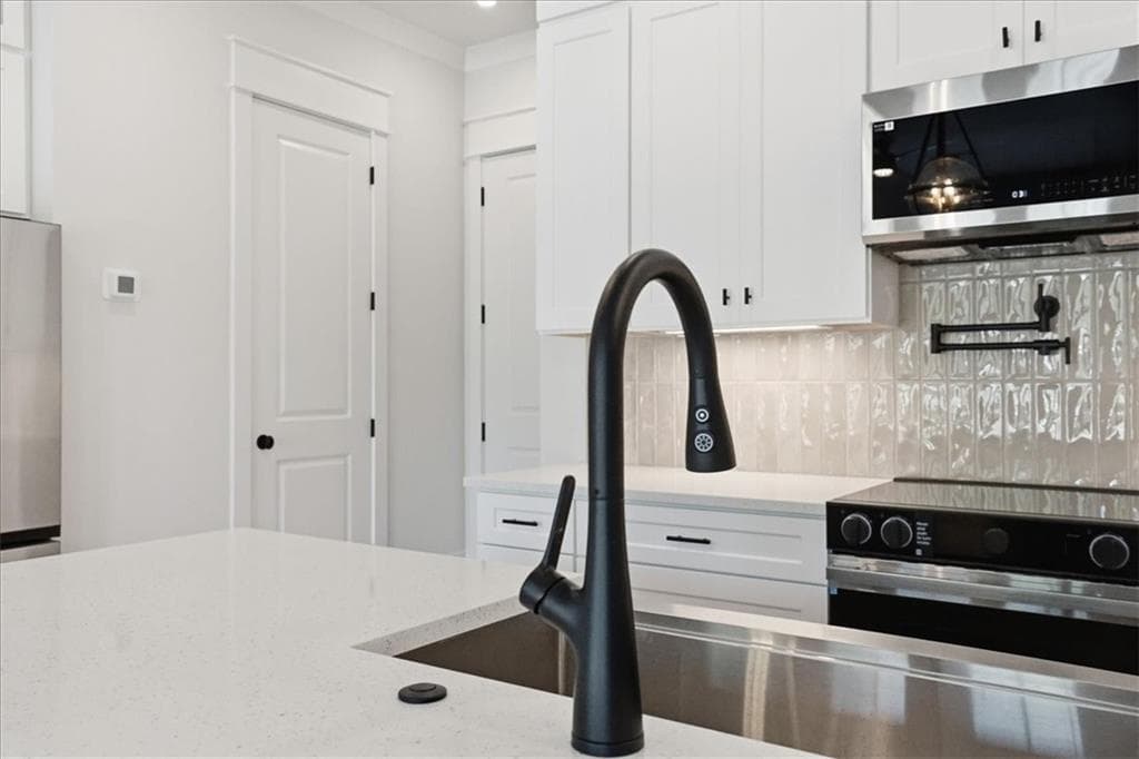 3 bedroom, 3 bathroom, 1,870 sq ft townhouse for sale at 291 Orchid Street, Braselton, GA 30517 — photo 7