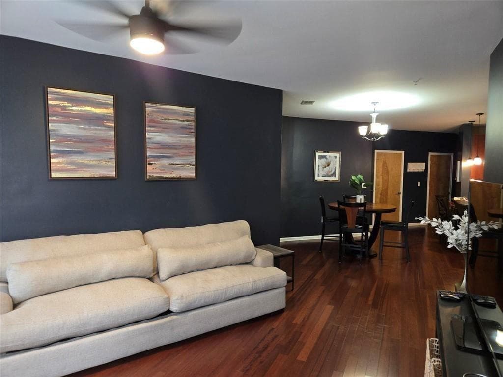 2 bedroom, 2 bathroom, 1,208 sq ft condominium for rent at 898 Oak Street 3203, Atlanta, GA 30310 for $1,900 a month — photo 5
