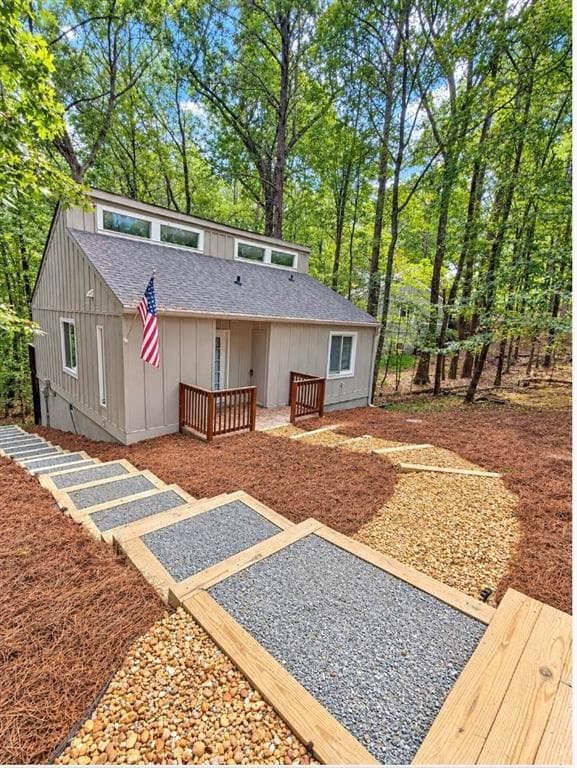 2 bedroom, 2 bathroom, 1,017 sq ft single family residence for sale at 110 Indian ridge Court, Waleska, GA 30183