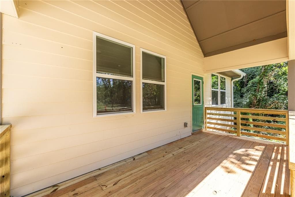 3 bedroom, 2 bathroom, 1,200 sq ft single family residence for sale at 2188 Bicknell Street, Atlanta, GA 30315 — photo 5