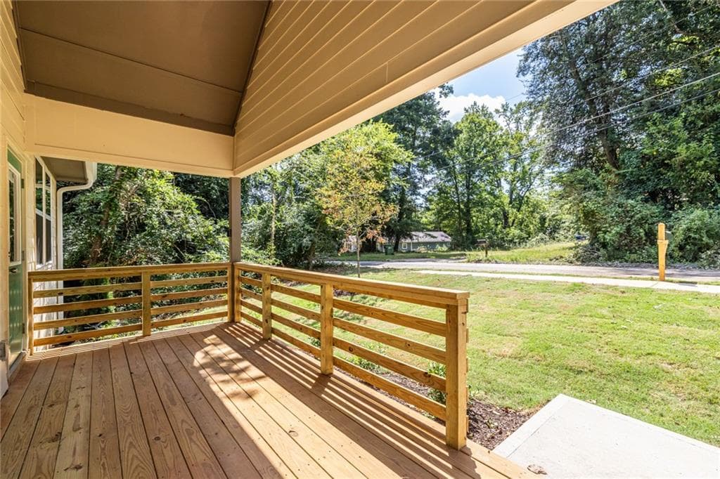 3 bedroom, 2 bathroom, 1,200 sq ft single family residence for sale at 2188 Bicknell Street, Atlanta, GA 30315 — photo 6