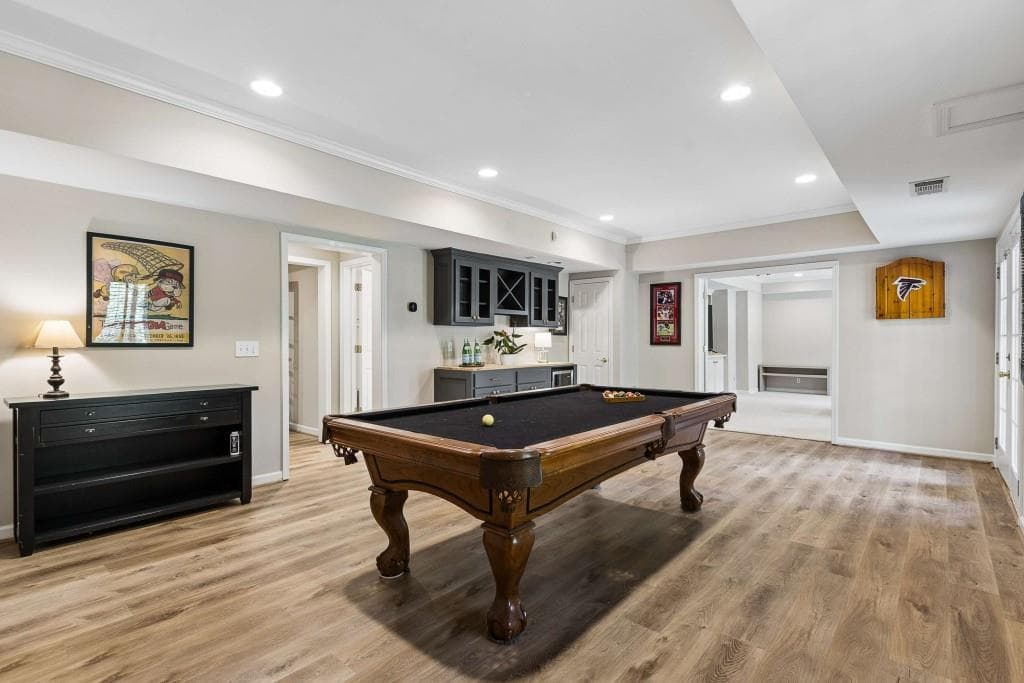 5 bedroom, 5 bathroom, 4,105 sq ft single family residence under contract at 935 Water Grove Court, Roswell, GA 30075 — photo 4