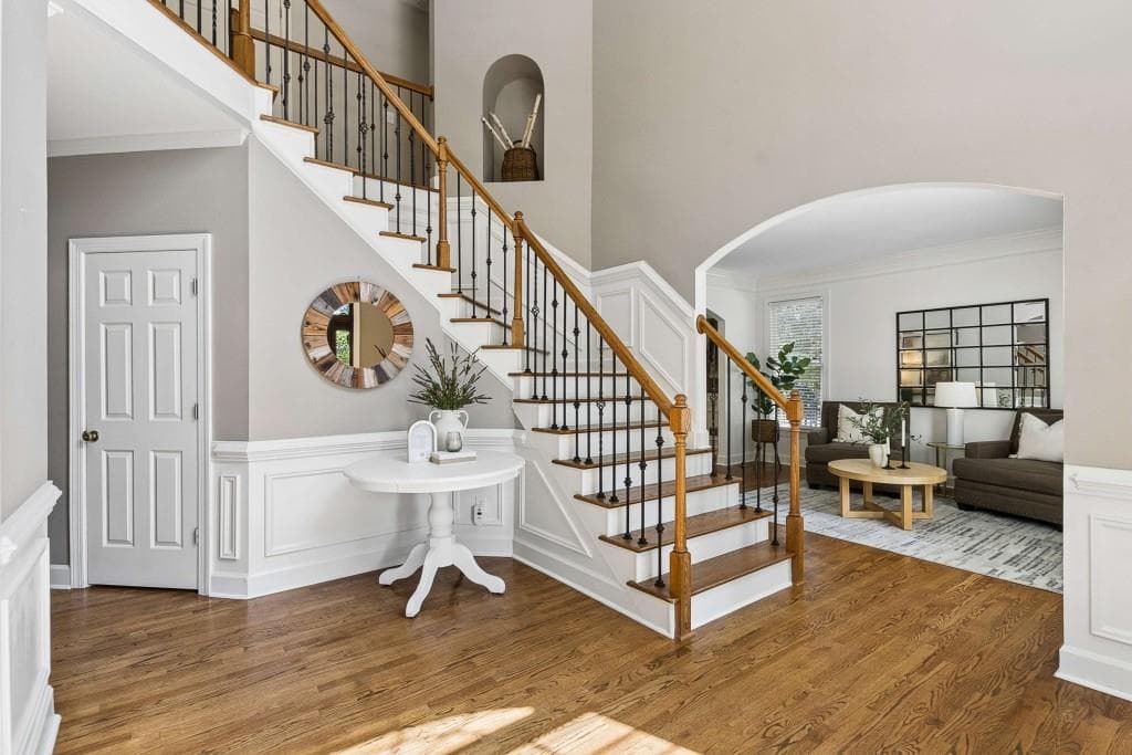 5 bedroom, 5 bathroom, 4,105 sq ft single family residence under contract at 935 Water Grove Court, Roswell, GA 30075 — photo 9