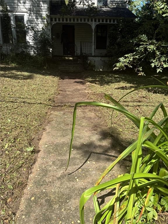 4 bedroom, 2 bathroom, 1,535 sq ft single family residence for sale at 330 Monroe Street, Tallapoosa, GA 30176 — photo 4