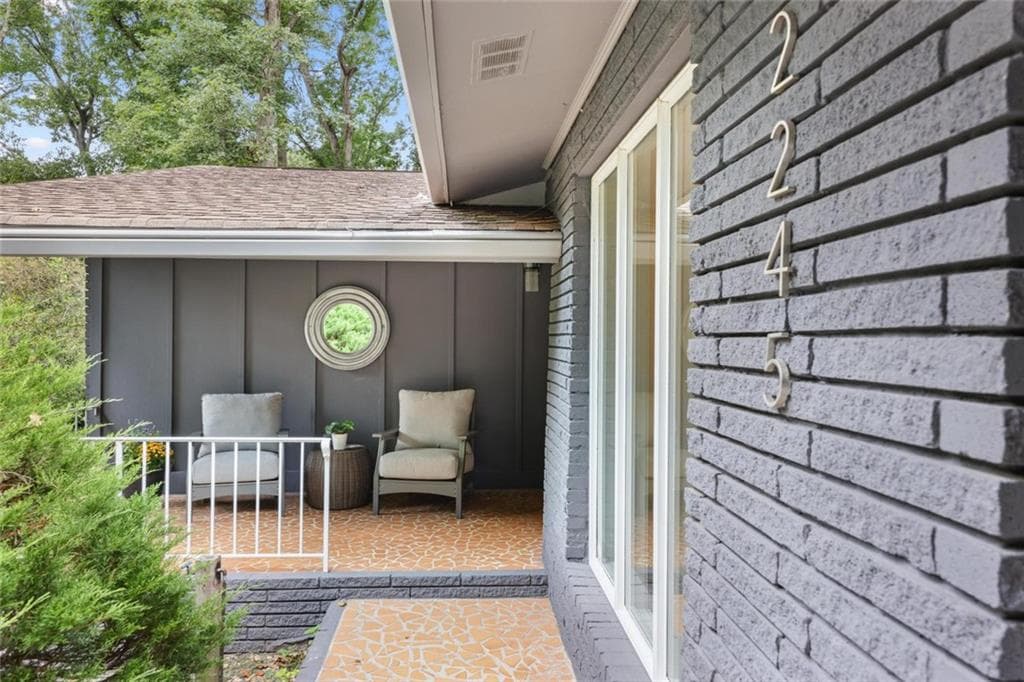 4 bedroom, 3 bathroom, 3,072 sq ft single family residence for sale at 2245 Winding Woods Drive, Tucker, GA 30084 — photo 9