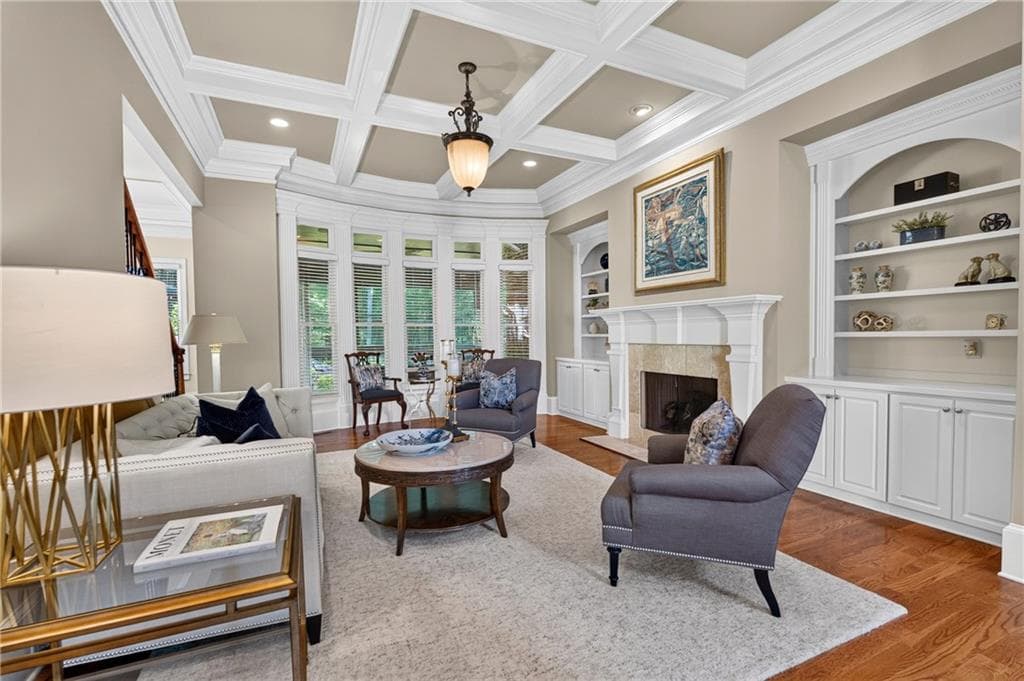 6 bedroom, 7 bathroom, 7,112 sq ft single family residence for sale at 750 Tramore Place, Milton, GA 30004 — photo 6
