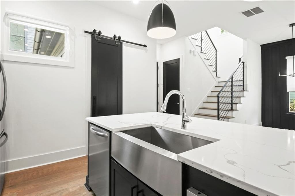 3 bedroom, 3 bathroom, 2,098 sq ft townhouse for rent at 1241 BRIDGES Avenue A, Atlanta, GA 30310 for $3,200 a month — photo 10