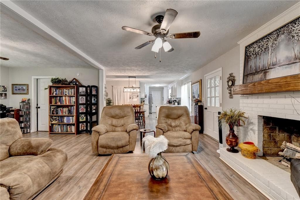 4 bedroom, 3 bathroom, 3,676 sq ft single family residence for sale at 428 N Bethany Road, Mcdonough, GA 30252 — photo 5