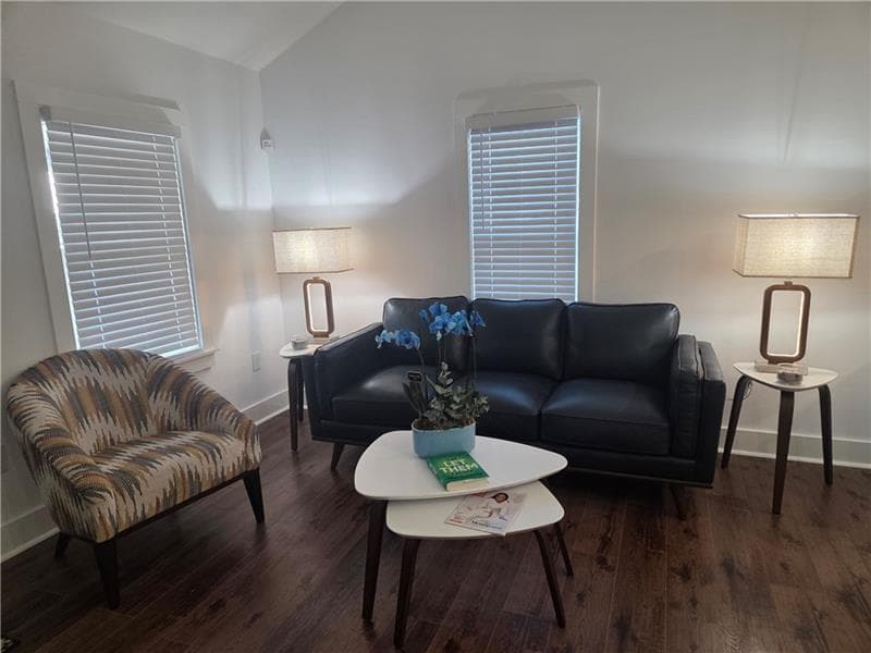4 bedroom, 3 bathroom, 1,700 sq ft single family residence for rent at 755 Bonnie Brae Avenue, Atlanta, GA 30310 for $2,700 a month — photo 6