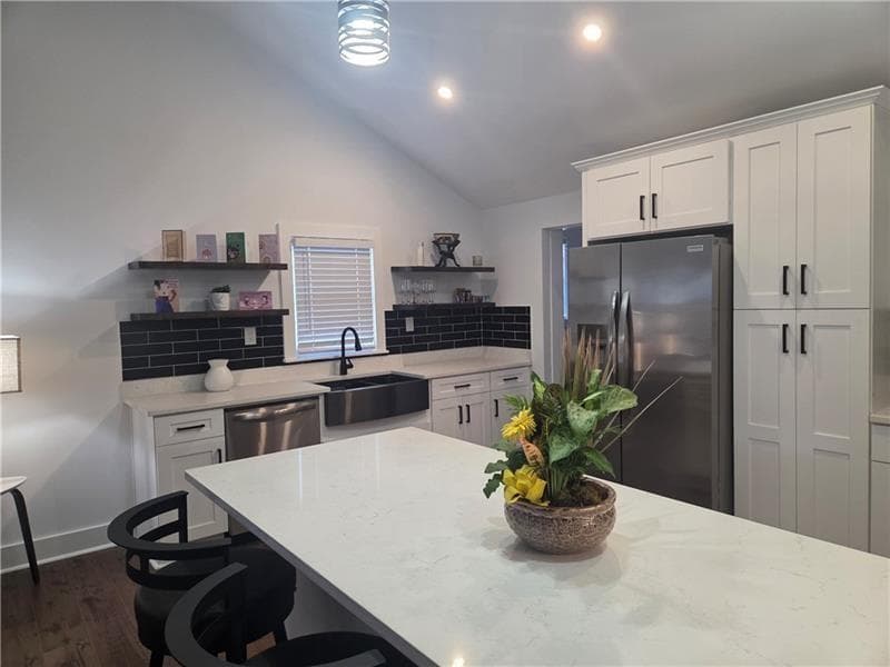 4 bedroom, 3 bathroom, 1,700 sq ft single family residence for rent at 755 Bonnie Brae Avenue, Atlanta, GA 30310 for $2,700 a month — photo 8