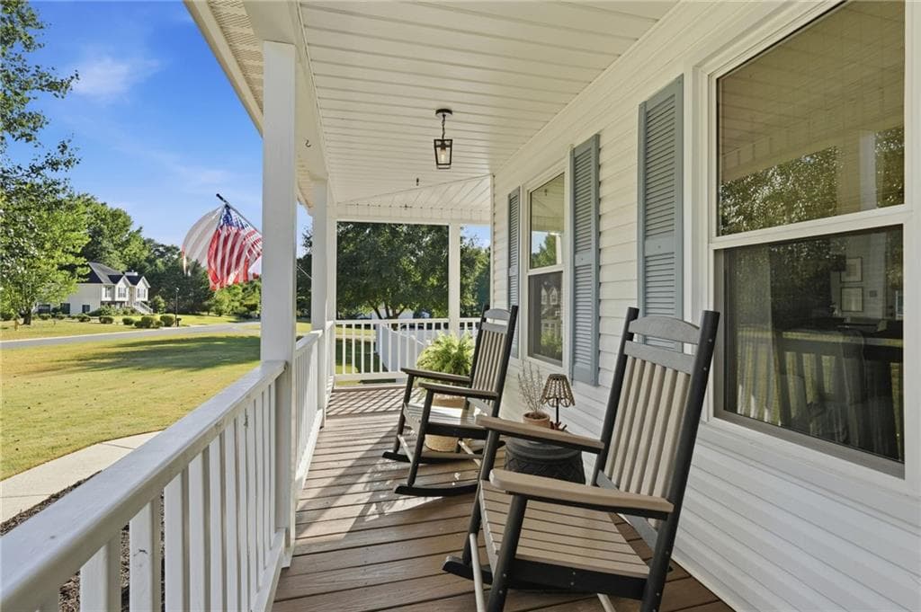 3 bedroom, 2 bathroom, 1,554 sq ft single family residence for sale at 212 Monte Lane, Jefferson, GA 30549 — photo 5