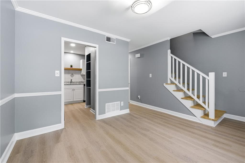 2 bedroom, 3 bathroom, 1,152 sq ft townhouse for sale at 3393 September Morn, Peachtree Corners, GA 30092 — photo 4