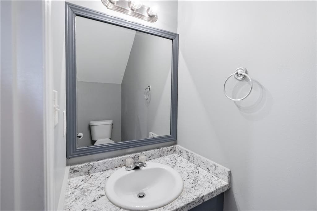 2 bedroom, 3 bathroom, 1,152 sq ft townhouse for sale at 3393 September Morn, Peachtree Corners, GA 30092 — photo 5