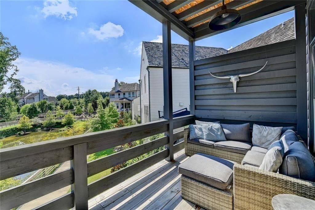 3 bedroom, 4 bathroom, 2,436 sq ft single family residence for rent at 2555 Brook Run, Alpharetta, GA 30009 for $6,385 a month — photo 5