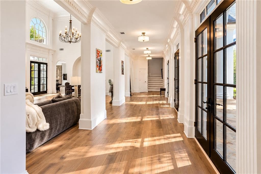 5 bedroom, 7 bathroom, 8,070 sq ft single family residence under contract at 2007 Westbourne Way, Johns Creek, GA 30022 — photo 6