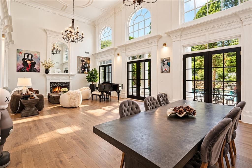 5 bedroom, 7 bathroom, 8,070 sq ft single family residence under contract at 2007 Westbourne Way, Johns Creek, GA 30022 — photo 9