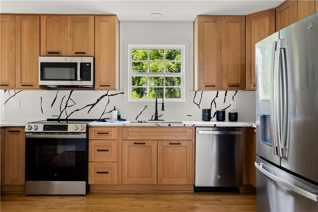4 bedroom, 3 bathroom, 1,932 sq ft single family residence for rent at 1232 Memorial Drive, Atlanta, GA 30316 for $4,000 a month — photo 9