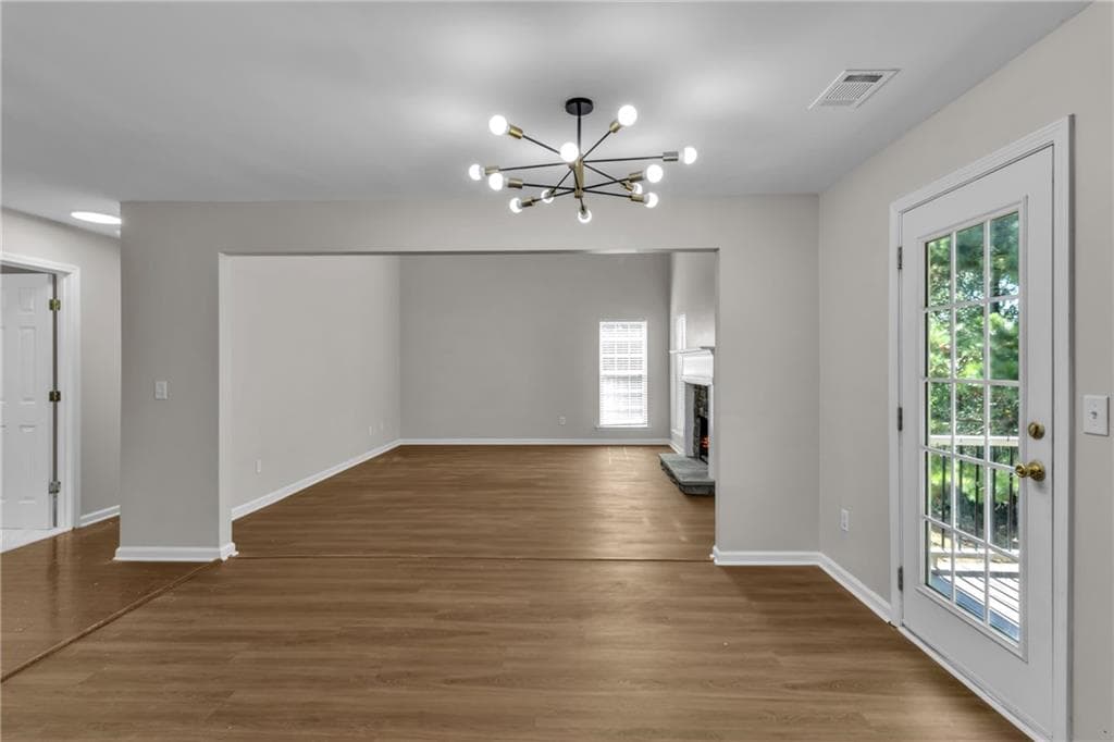 5 bedroom, 3 bathroom, 2,316 sq ft single family residence for sale at 260 Hudson Ridge, Fairburn, GA 30213 — photo 7