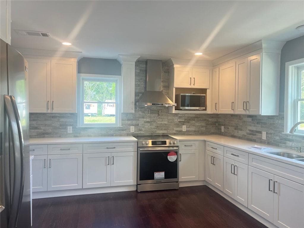 5 bedroom, 4 bathroom, 2,575 sq ft single family residence for rent at 5191 Emory Street, Covington, GA 30014 for $2,900 a month — photo 4