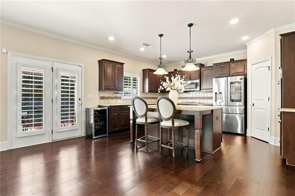 5 bedroom, 4 bathroom, 3,788 sq ft single family residence for sale at 5765 Willow Oak Pass, Cumming, GA 30040 — photo 6