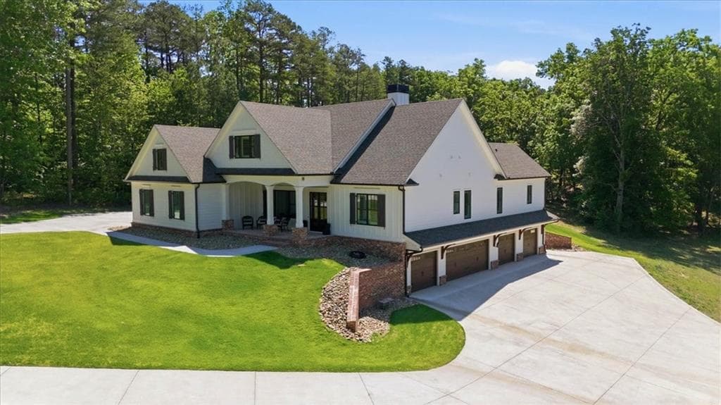 5 bedroom, 6 bathroom, 8,428 sq ft single family residence for sale at 395 Heard Road, Canton, GA 30114 — photo 2