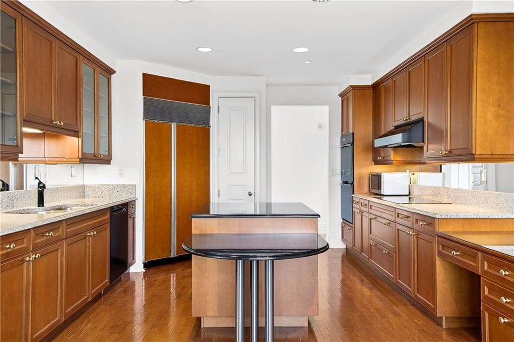 2 bedroom, 3 bathroom, 2,262 sq ft condominium for sale at 750 Park Avenue 18E, Atlanta, GA 30326 — photo 5