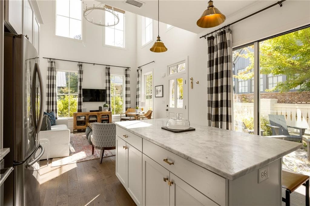 2 bedroom, 2 bathroom, 1,020 sq ft townhouse for sale at 11193 Serenbe Lane, Chattahoochee Hills, GA 30268 — photo 4