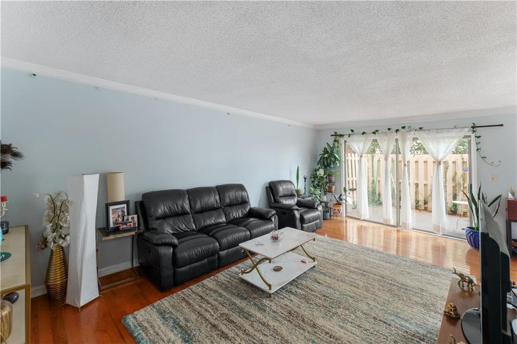 4 bedroom, 3 bathroom, 1,606 sq ft condominium for sale at 2523 Bradford Square, Atlanta, GA 30345 — photo 5