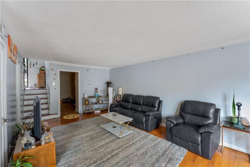 4 bedroom, 3 bathroom, 1,606 sq ft condominium for sale at 2523 Bradford Square, Atlanta, GA 30345 — photo 6