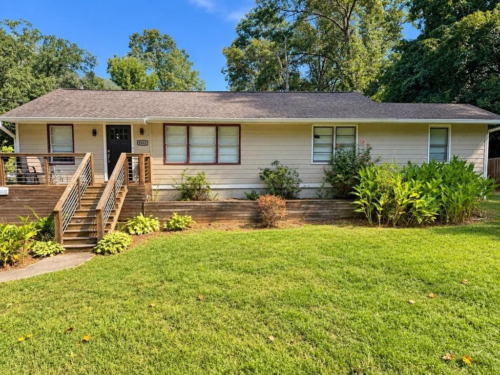 3 bedroom, 3 bathroom, 1,765 sq ft single family residence for sale at 1502 Eastland Road, Atlanta, GA 30316 — photo 1 of 22