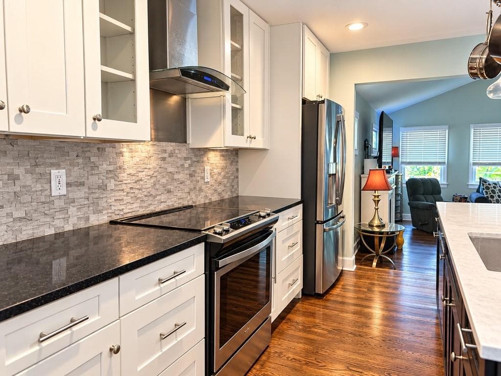 3 bedroom, 3 bathroom, 1,765 sq ft single family residence for sale at 1502 Eastland Road, Atlanta, GA 30316 — photo 3