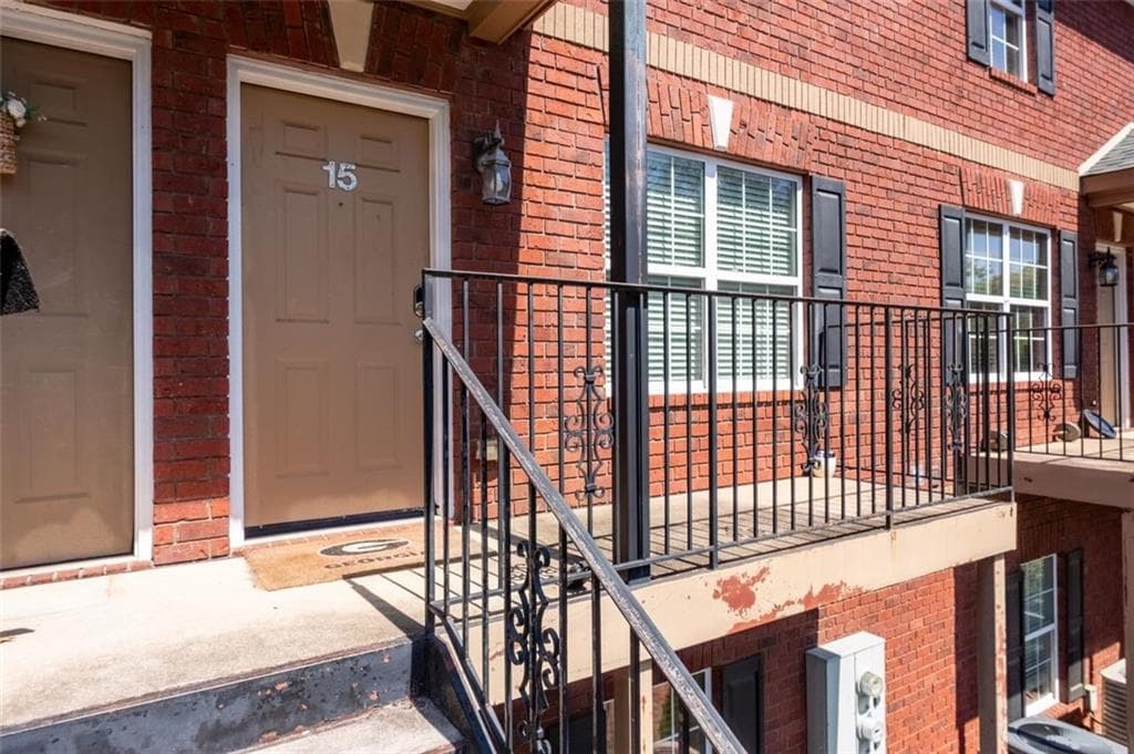 2 bedroom, 3 bathroom, 1,088 sq ft condominium for rent at 105 Whitehead Road 15, Athens, GA 30606 for $1,300 a month — photo 4