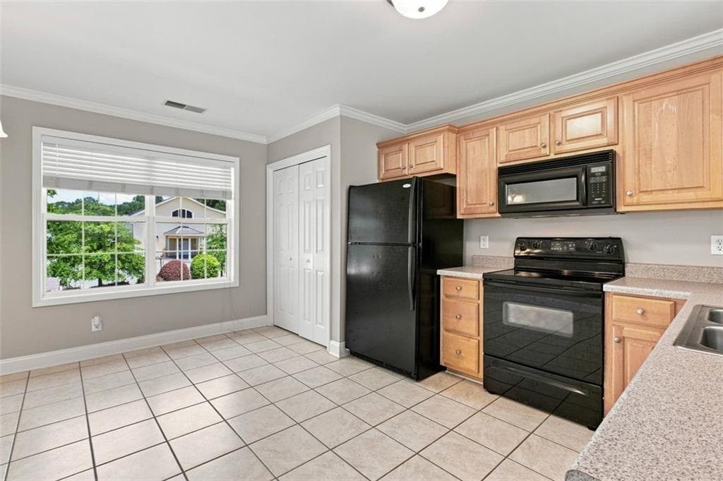 2 bedroom, 3 bathroom, 1,088 sq ft condominium for rent at 105 Whitehead Road 15, Athens, GA 30606 for $1,300 a month — photo 10