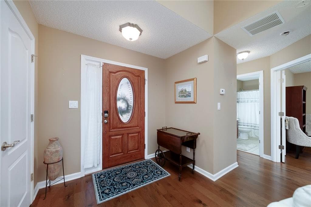 2 bedroom, 2 bathroom, 2,213 sq ft single family residence for sale at 237 Prominent Loop, Mcdonough, GA 30253 — photo 5