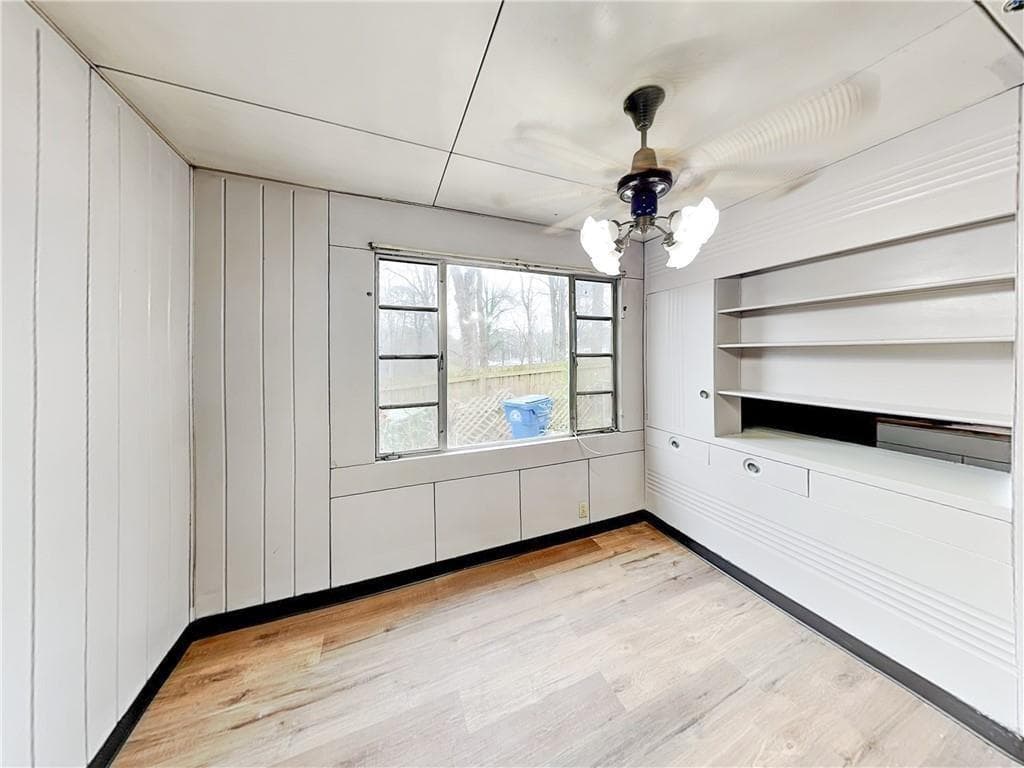 2 bedroom, 1 bathroom, 948 sq ft single family residence for rent at 832 Burchill Street, Atlanta, GA 30310 for $1,175 a month — photo 9