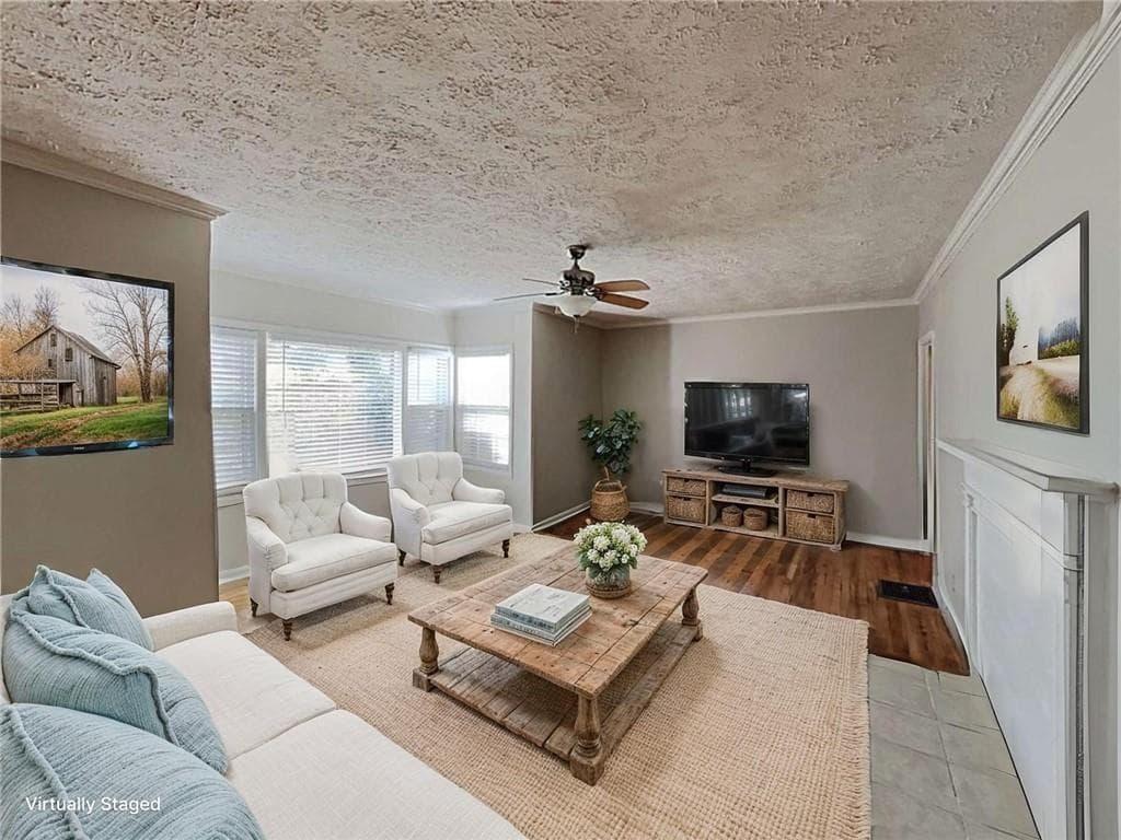 3 bedroom, 2 bathroom, 1,404 sq ft single family residence under contract at 2004 Vicksburg Trail, Woodstock, GA 30189 — photo 7