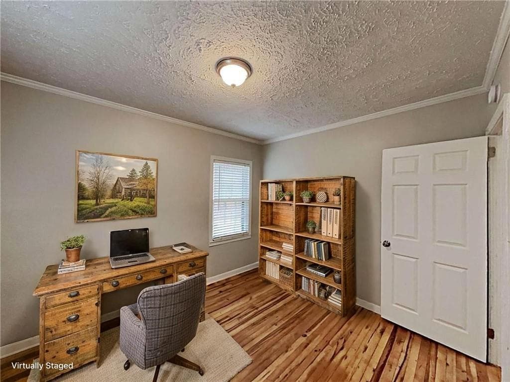 3 bedroom, 2 bathroom, 1,404 sq ft single family residence under contract at 2004 Vicksburg Trail, Woodstock, GA 30189 — photo 8