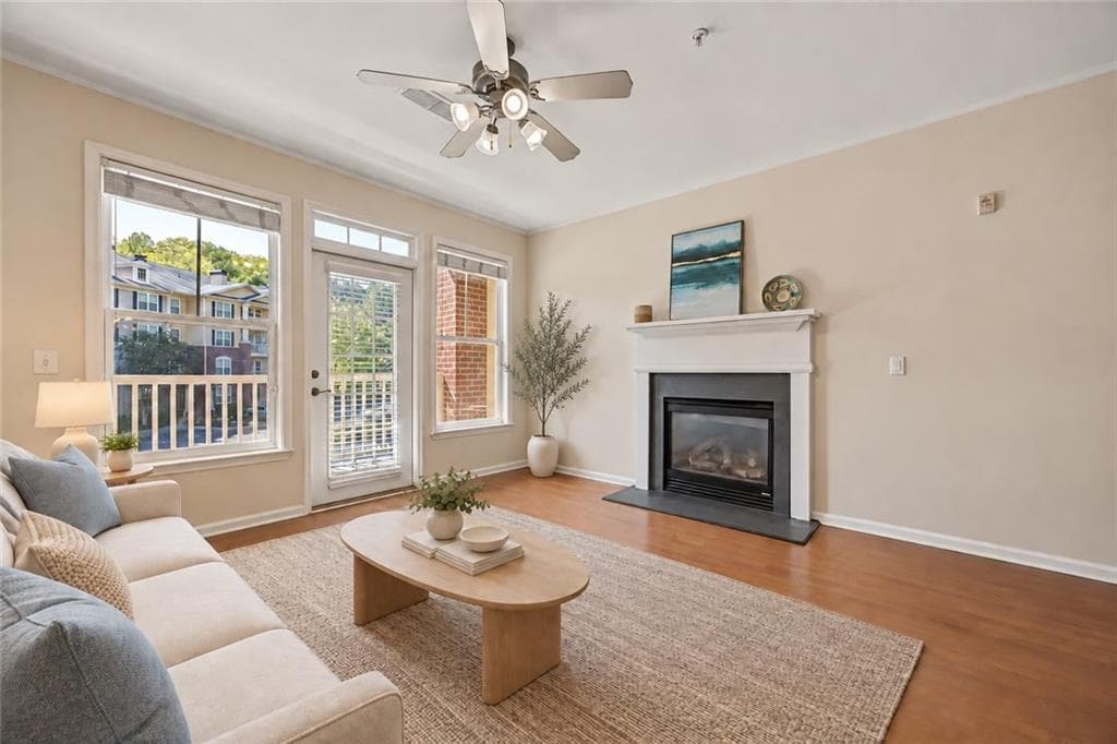 2 bedroom, 2 bathroom, 1,195 sq ft condominium for sale at 3150 Woodwalk Drive 3206, Atlanta, GA 30339 — photo 3