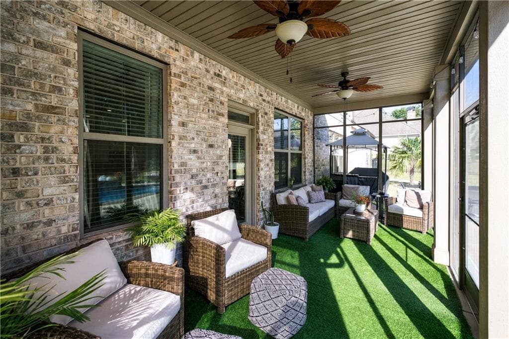 5 bedroom, 4 bathroom, 4,651 sq ft single family residence for sale at 4031 Rotterdam Pass, Hampton, GA 30228 — photo 7