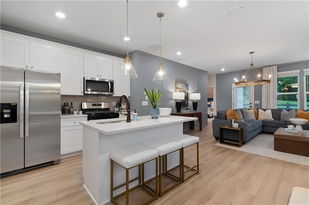 4 bedroom, 4 bathroom, 2,163 sq ft single family residence for sale at 322 Bedford Trace, Conyers, GA 30094 — photo 7