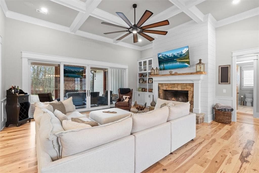 5 bedroom, 6 bathroom, 8,428 sq ft single family residence for sale at 395 Heard Road, Canton, GA 30114 — photo 8