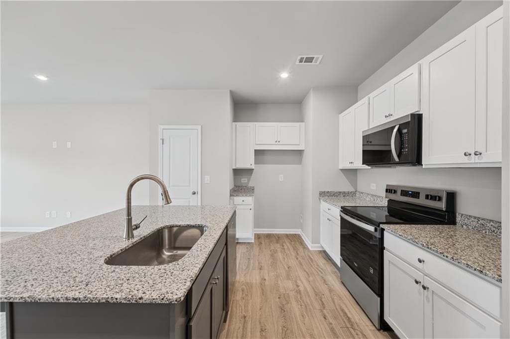 3 bedroom, 3 bathroom, 1,568 sq ft townhouse for sale at 321 Rolling Green Road, Adairsville, GA 30103 — photo 3
