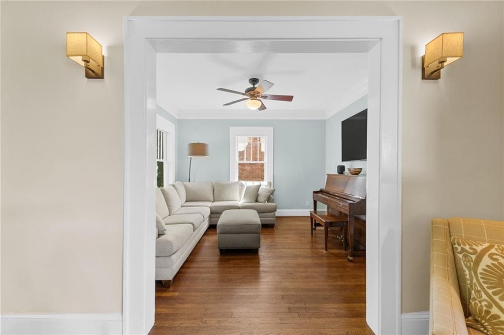 3 bedroom, 2 bathroom, 1,968 sq ft single family residence under contract at 1058 Rosedale Road, Atlanta, GA 30306 — photo 8
