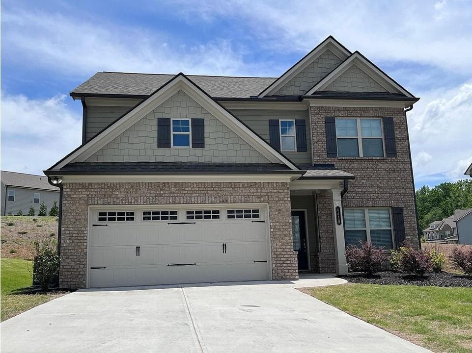 4 bedroom, 3 bathroom, 2,225 sq ft single family residence for rent at 4418 Beechnut View, Gainesville, GA 30504 for $2,350 a month