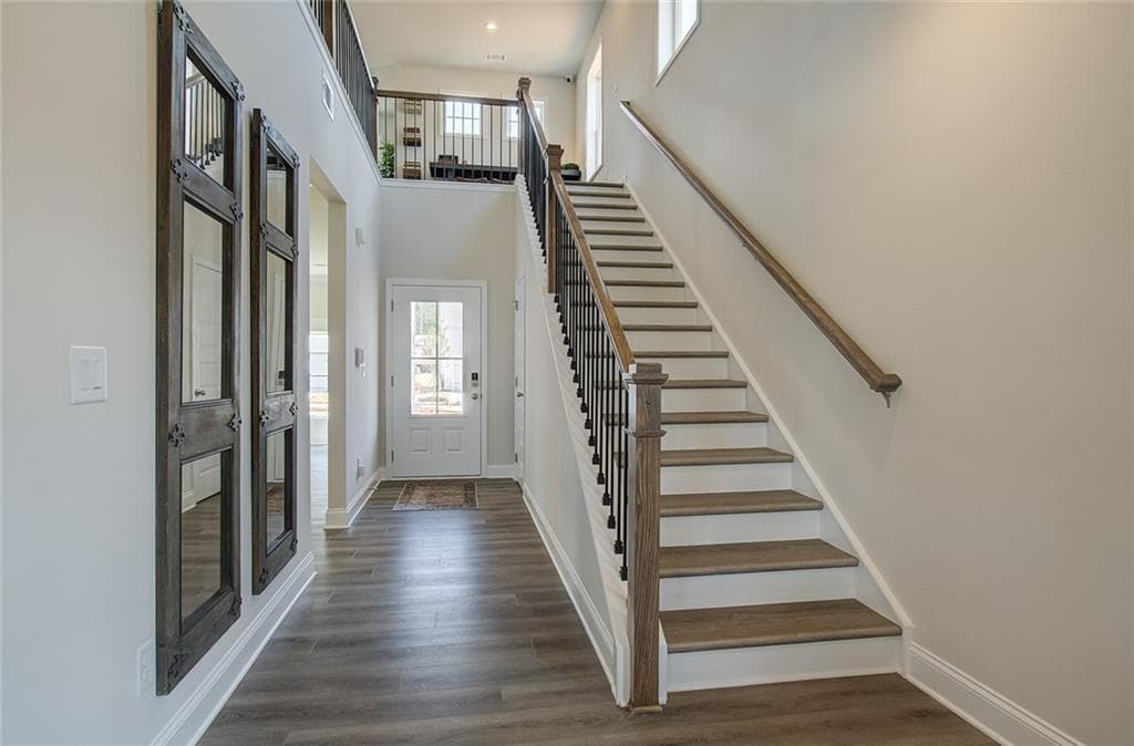 4 bedroom, 3 bathroom, 2,537 sq ft single family residence for sale at 4222 Portsbrook Avenue, Snellville, GA 30039 — photo 5