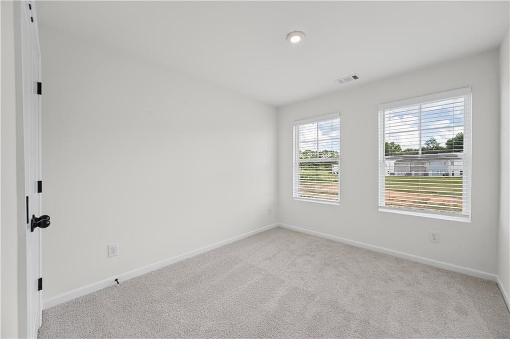 3 bedroom, 3 bathroom, 1,568 sq ft townhouse for sale at 323 Rolling Green Road, Adairsville, GA 30103 — photo 9